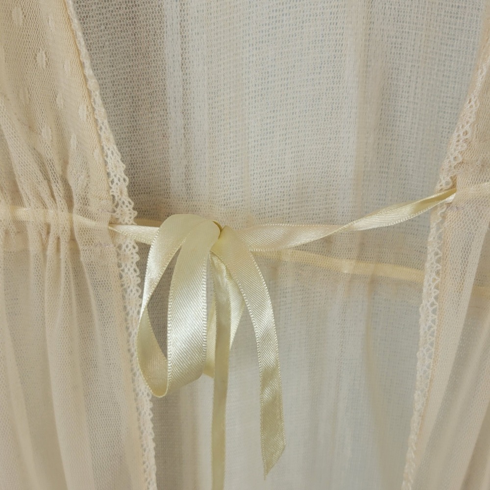 Vintage Flora Nikrooz Sheer Peignoir Robe Nightgown Cream Ivory Size Large/XL - Picture 4 of 16